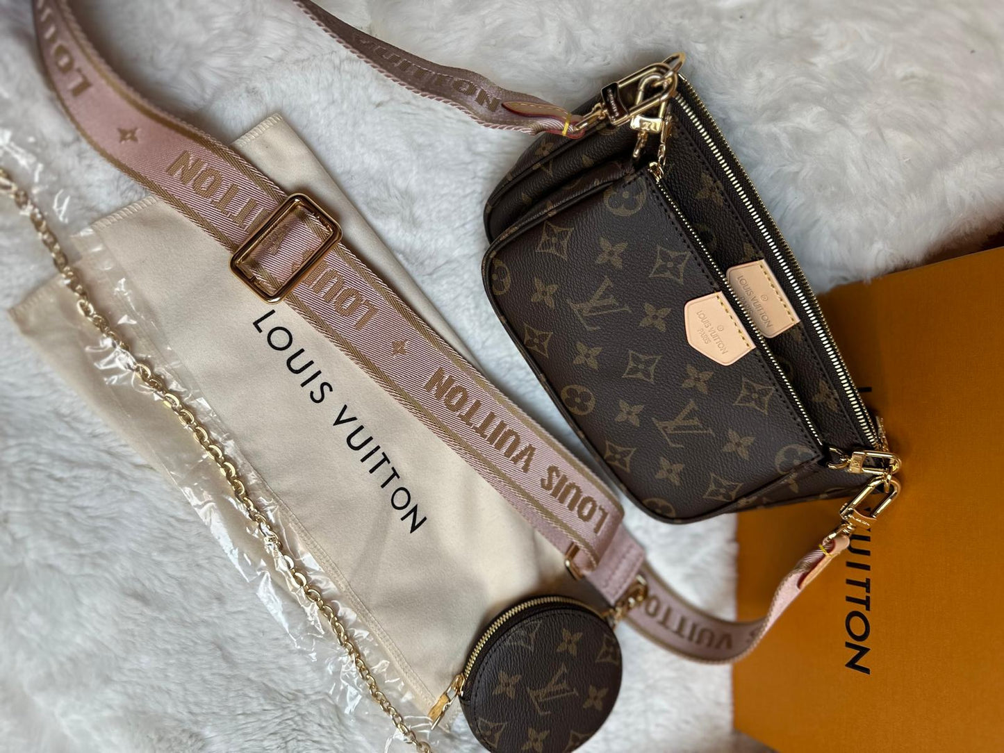 Multi pochette LOUIS VUITTON